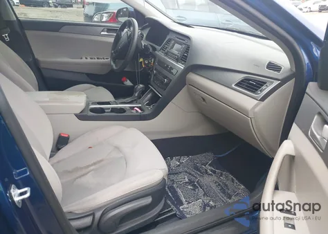 2015 Hyundai Sonata Se z USA, uszkodzony, nr VIN 5NPE24AF0FH190078